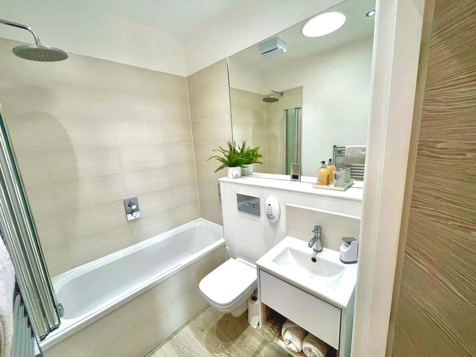 The Penthouse Margate, Balconies, Sea View, Gated Parking, Air Con! Apartment Ngoại thất bức ảnh